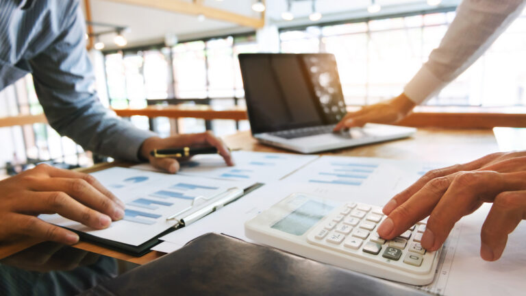 How to Reduce Maintenance Costs: The Definitive Editorial Guide